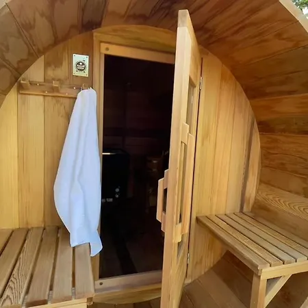 Villa De Charme 5 Etoiles Pour Couple Avec Sauna Et Jacuzzi Exterieurs Privatifs